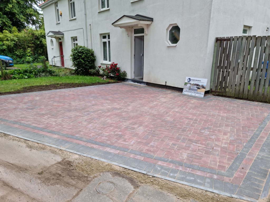 This is a newly installed block paved drive installed by Whitstable Driveways